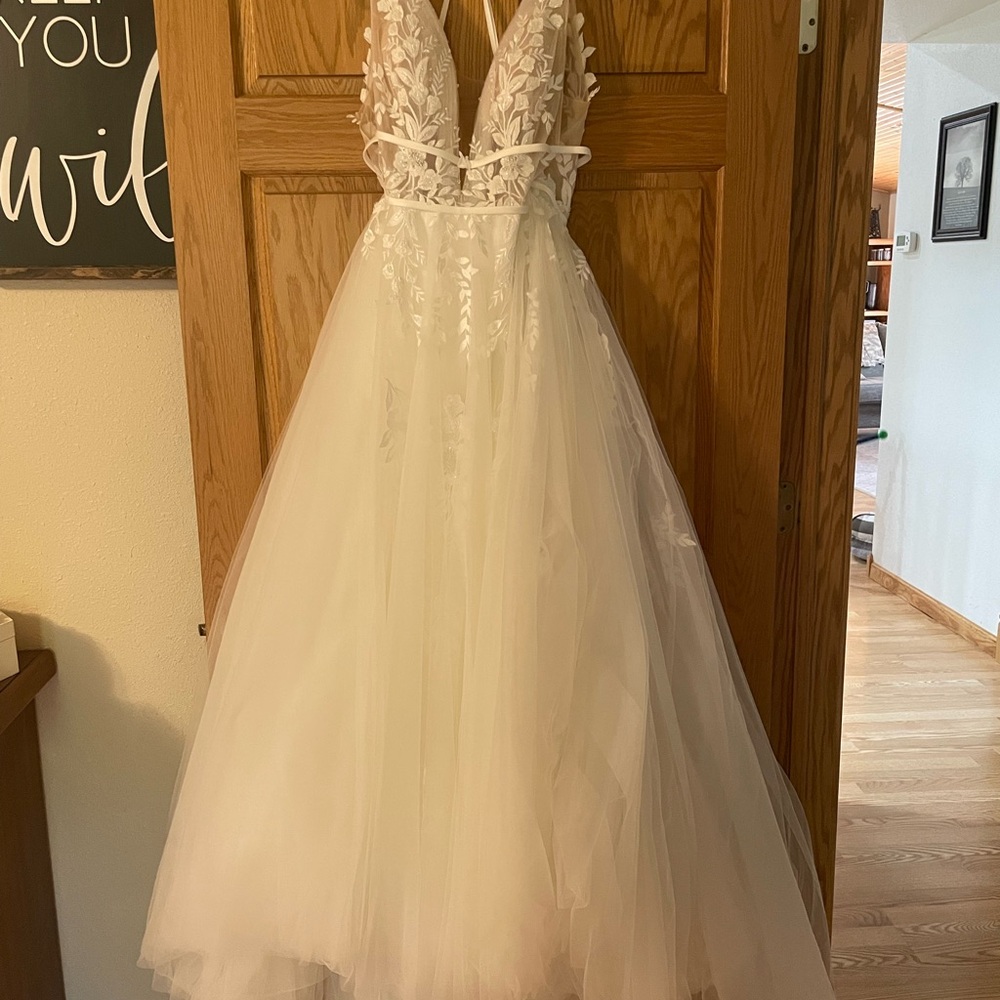 Beautiful Lilian West Wedding Dress